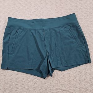 Athleta Womens Size 20 Trekkie North Short Teal Hiking Outdoors Travel #530626